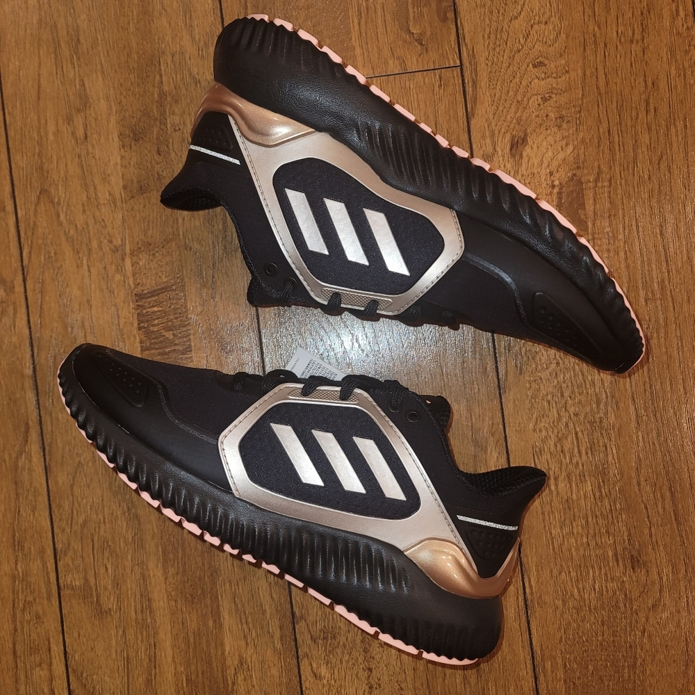 Adidas ClimaWarm Bounce shoes size 6.5